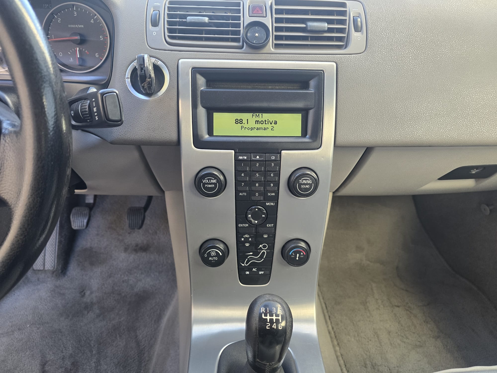 Volvo_10_RG_Automocion