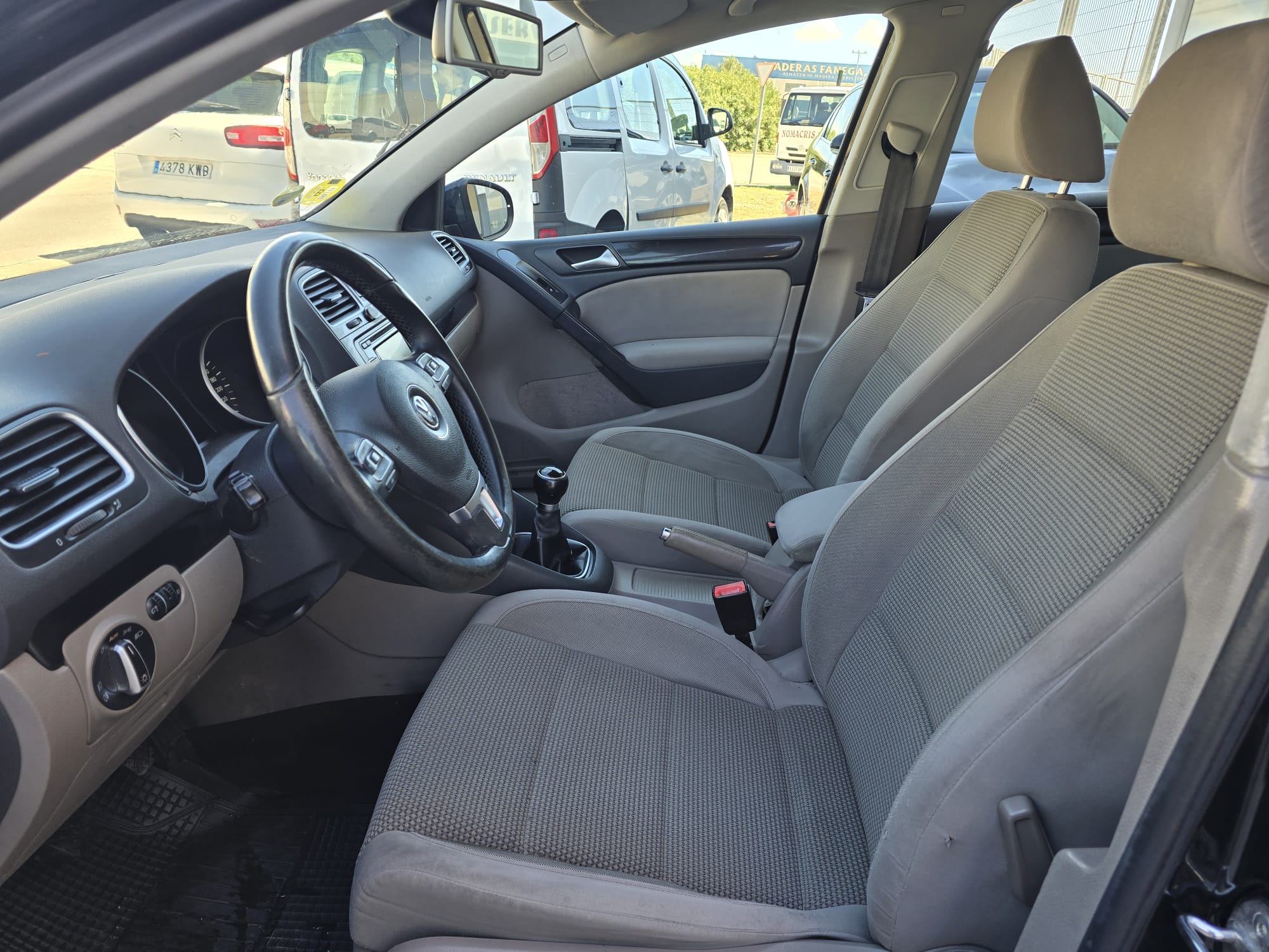 V. Golf_5_RG_Automocion