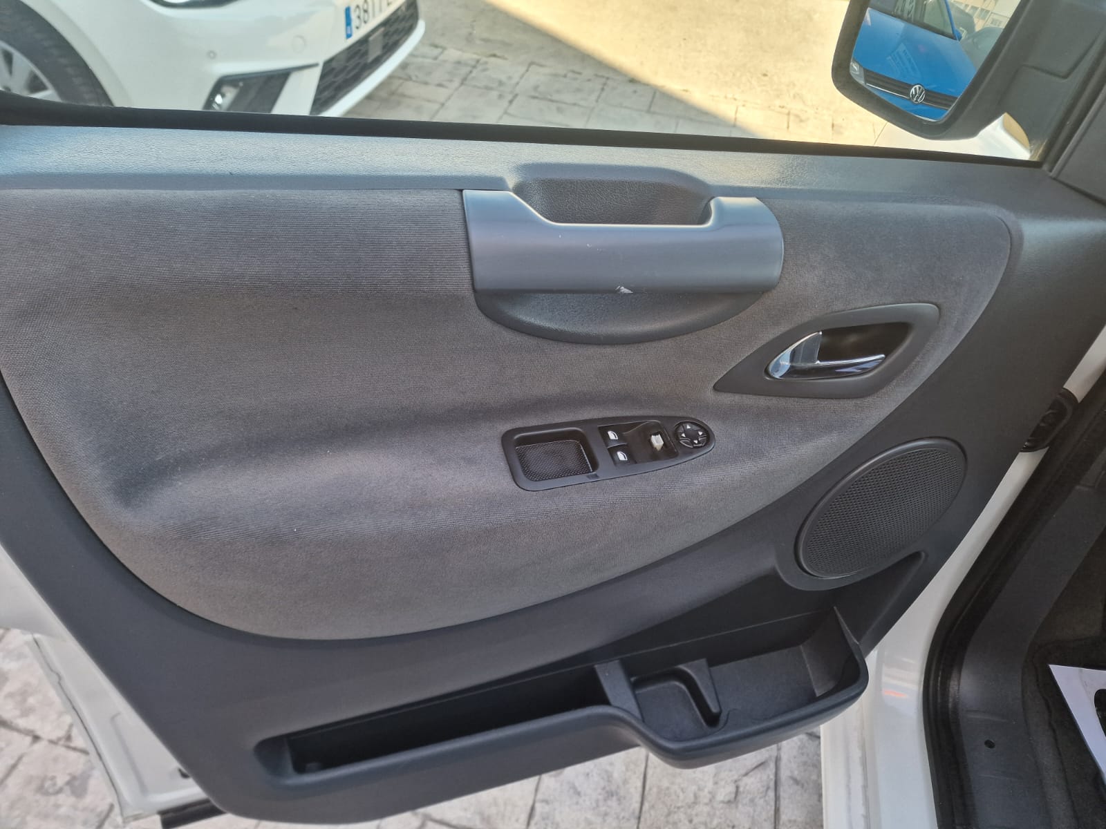C. JUMPY_8_RG_Automocion