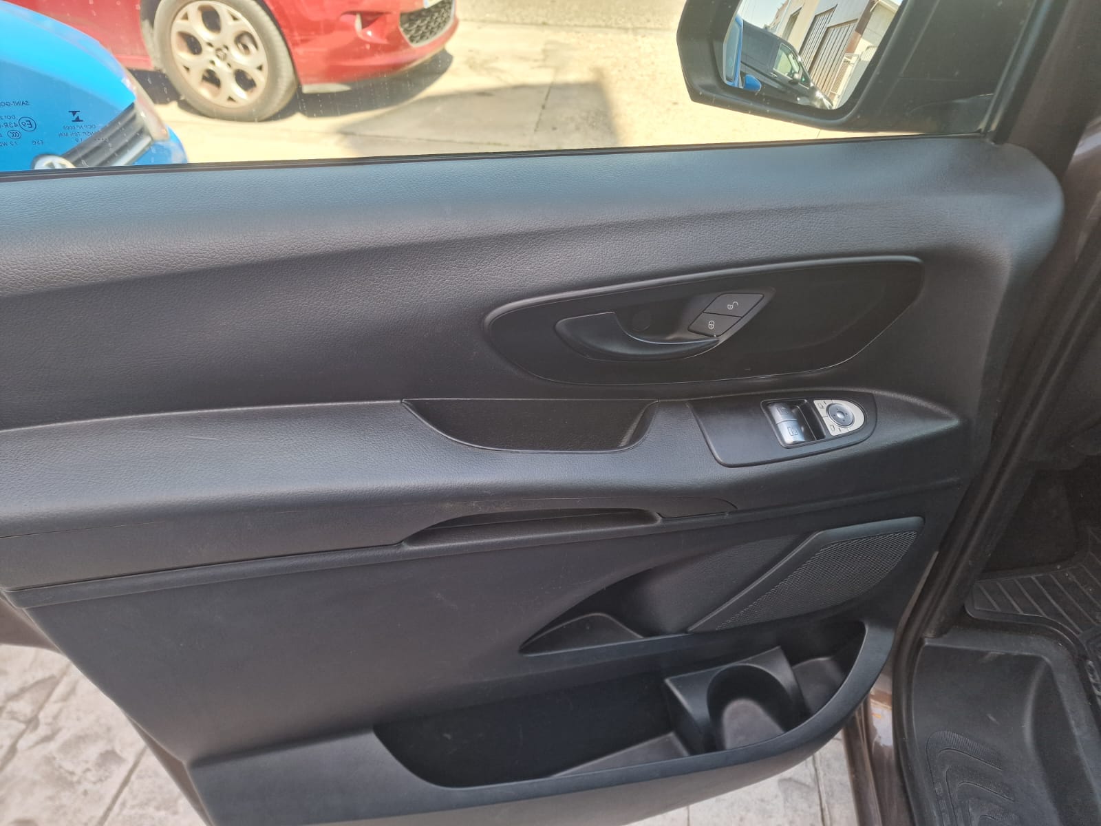 M. VITO_8_RG_Automocion
