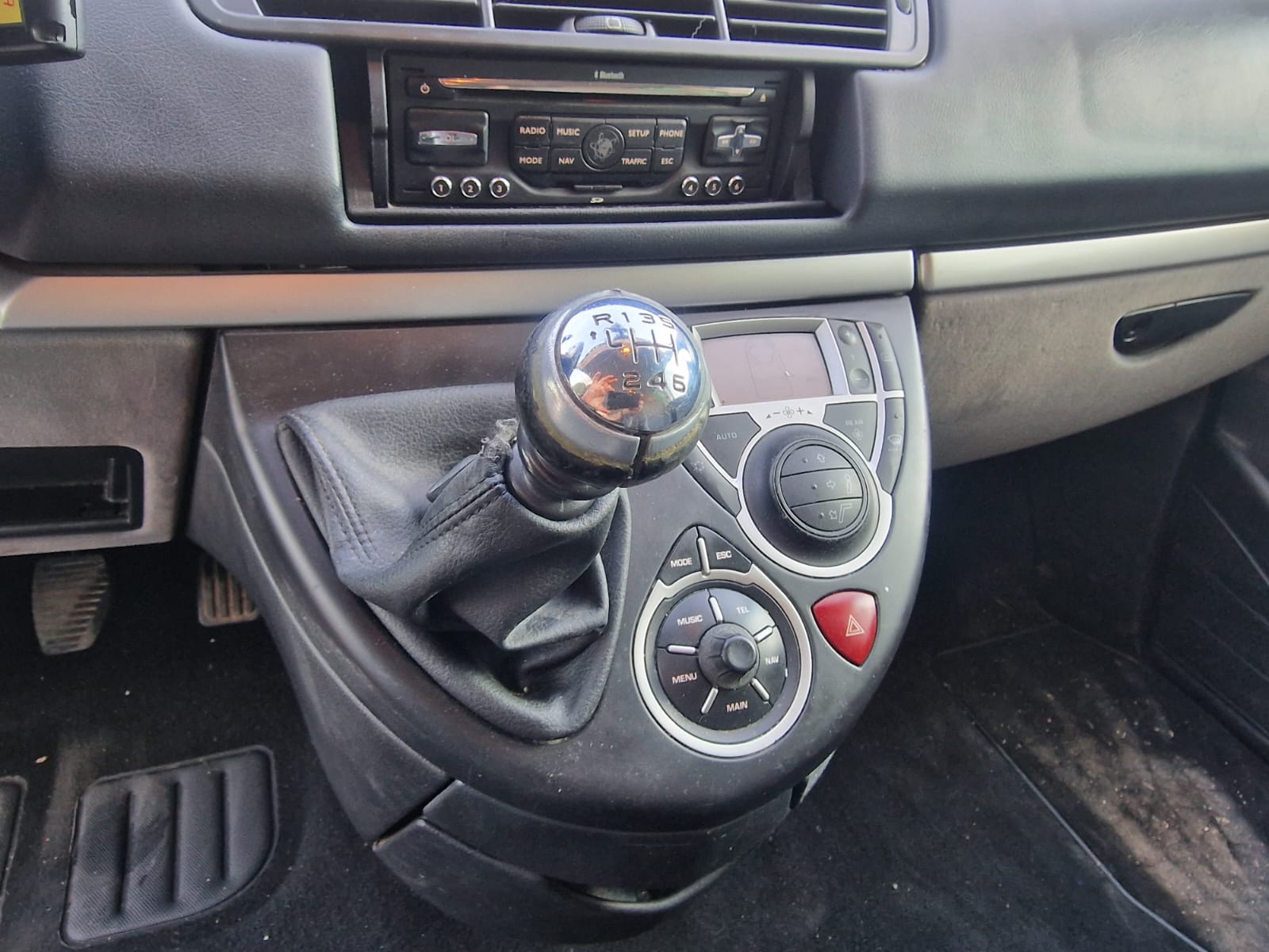 P. 807_8_RG_Automocion