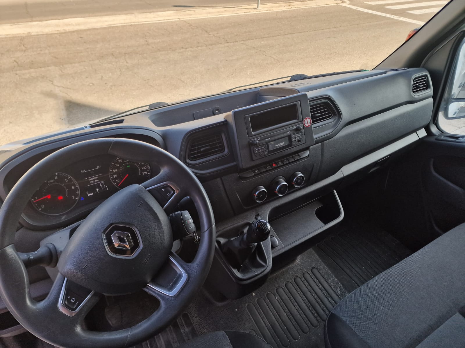 R. MASTER_5_RG_Automocion