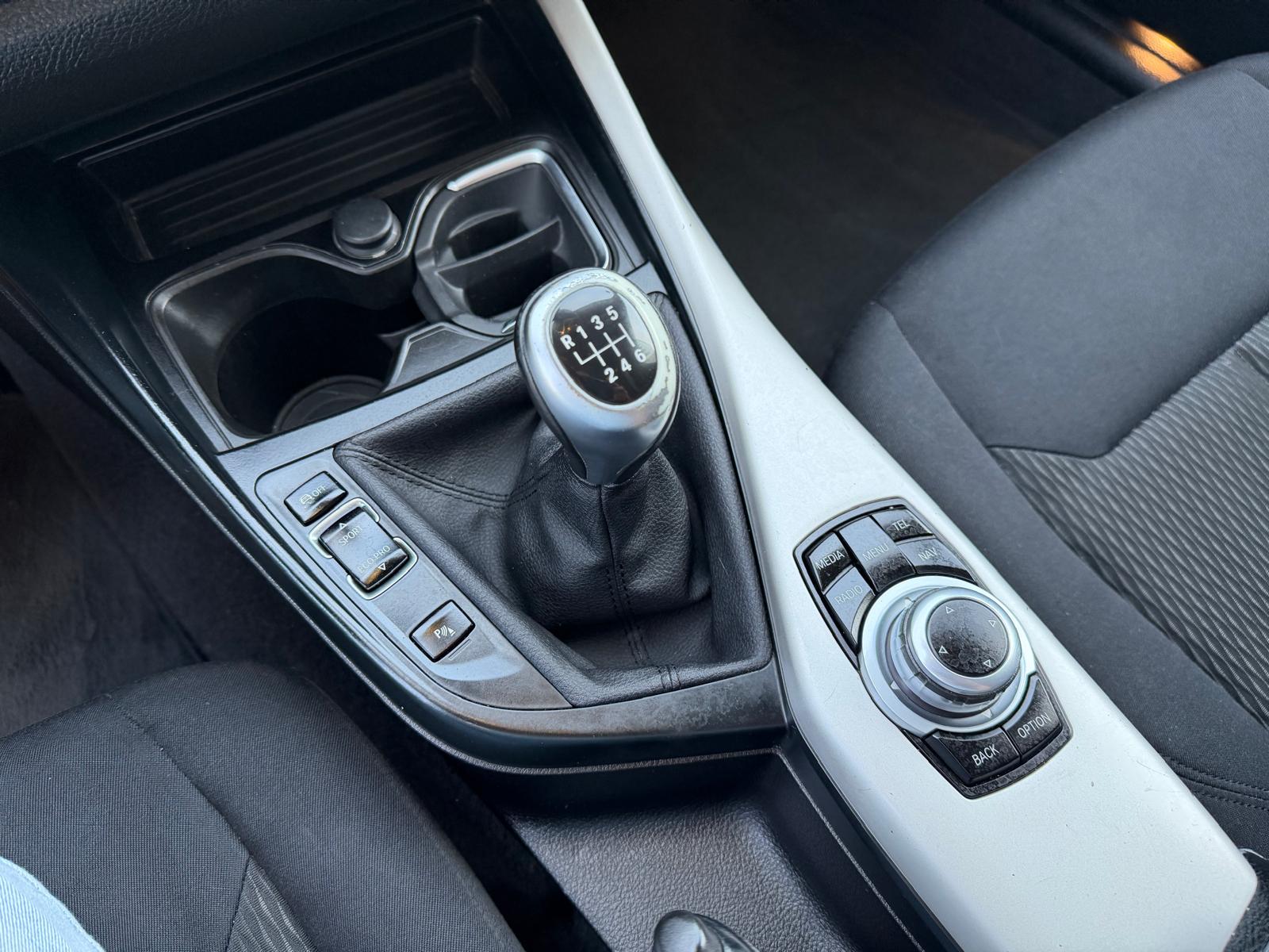 BMW. 118D_9_RG_Automocion