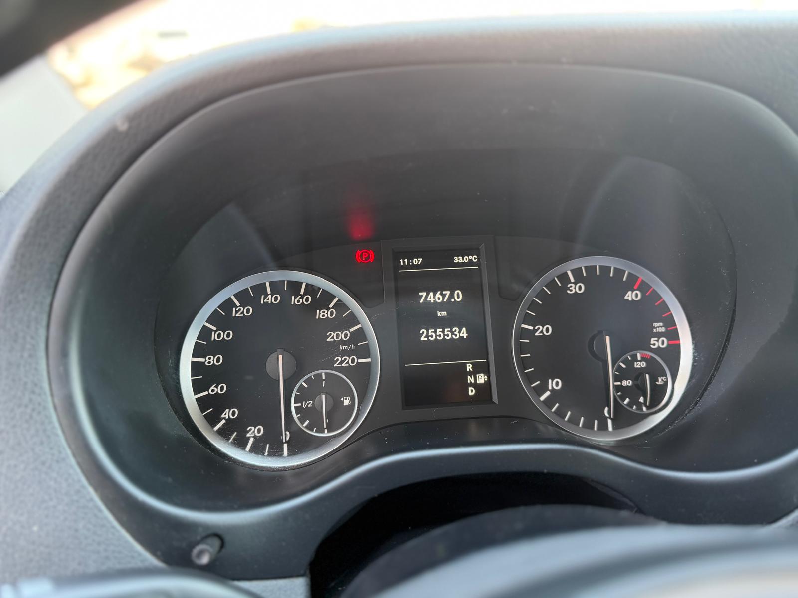 M. VITO_6_RG_Automocion