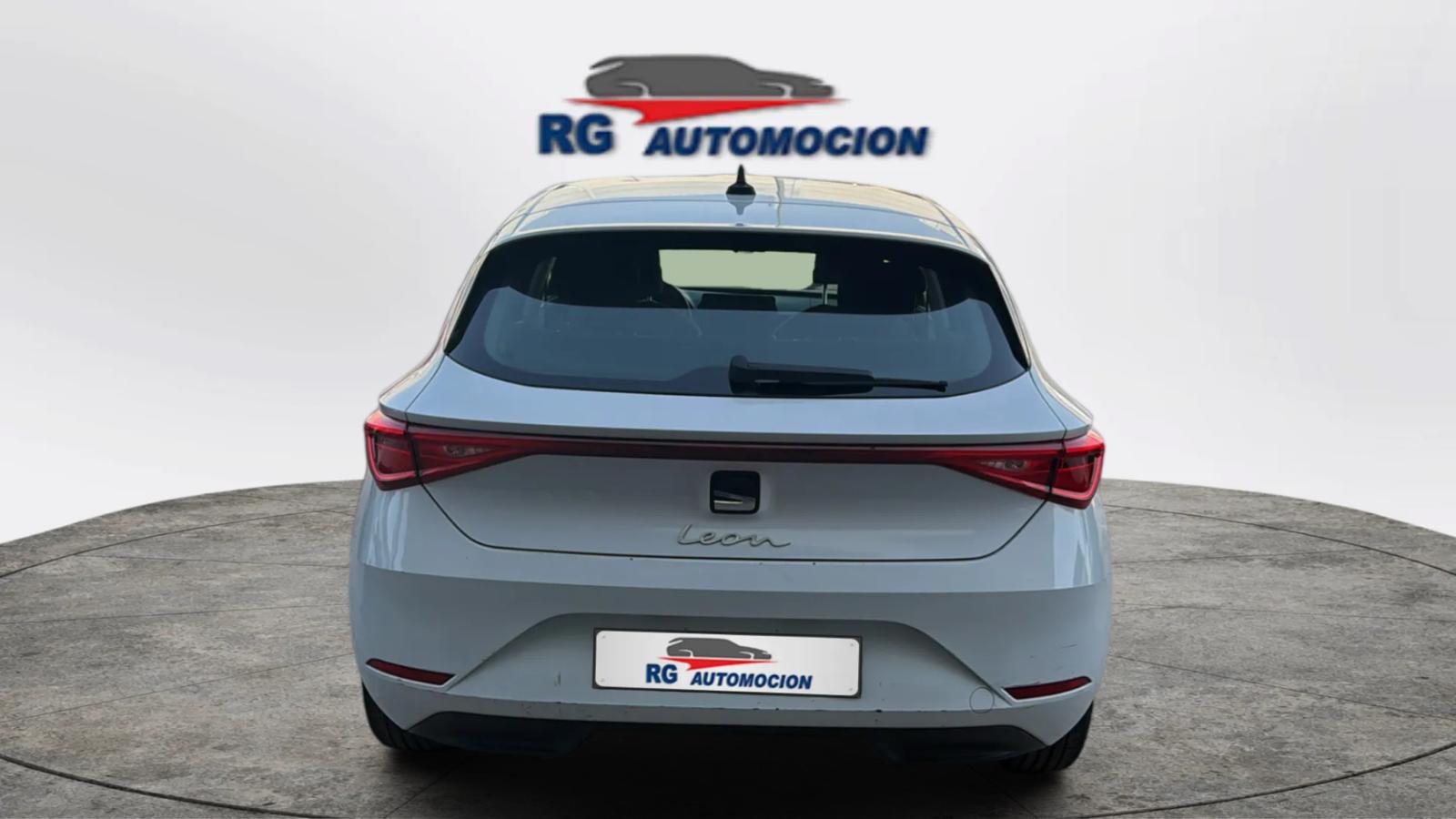 S. LEON_8_RG_Automocion